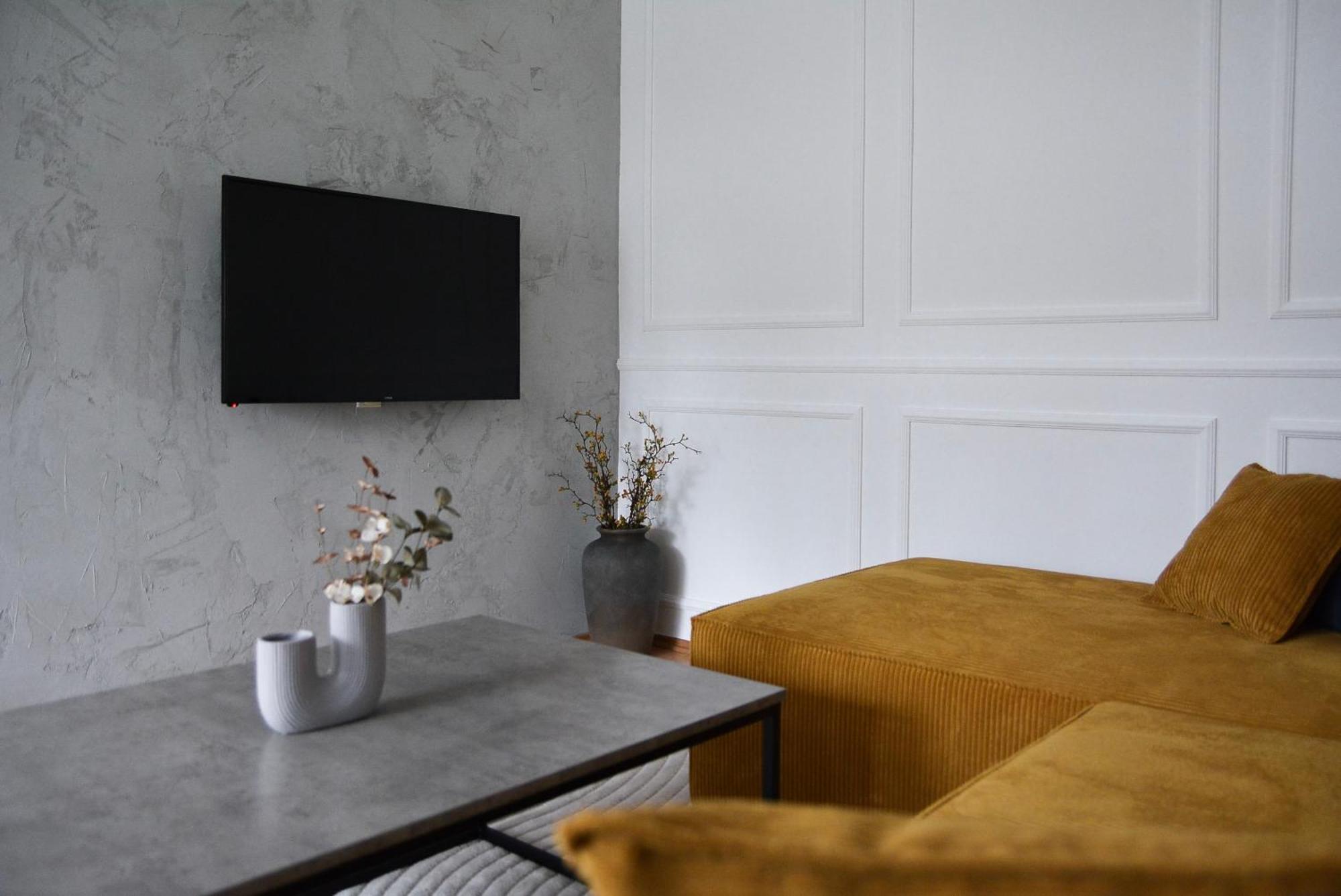 Crown Apartment 4 Σουμπότικα Εξωτερικό φωτογραφία