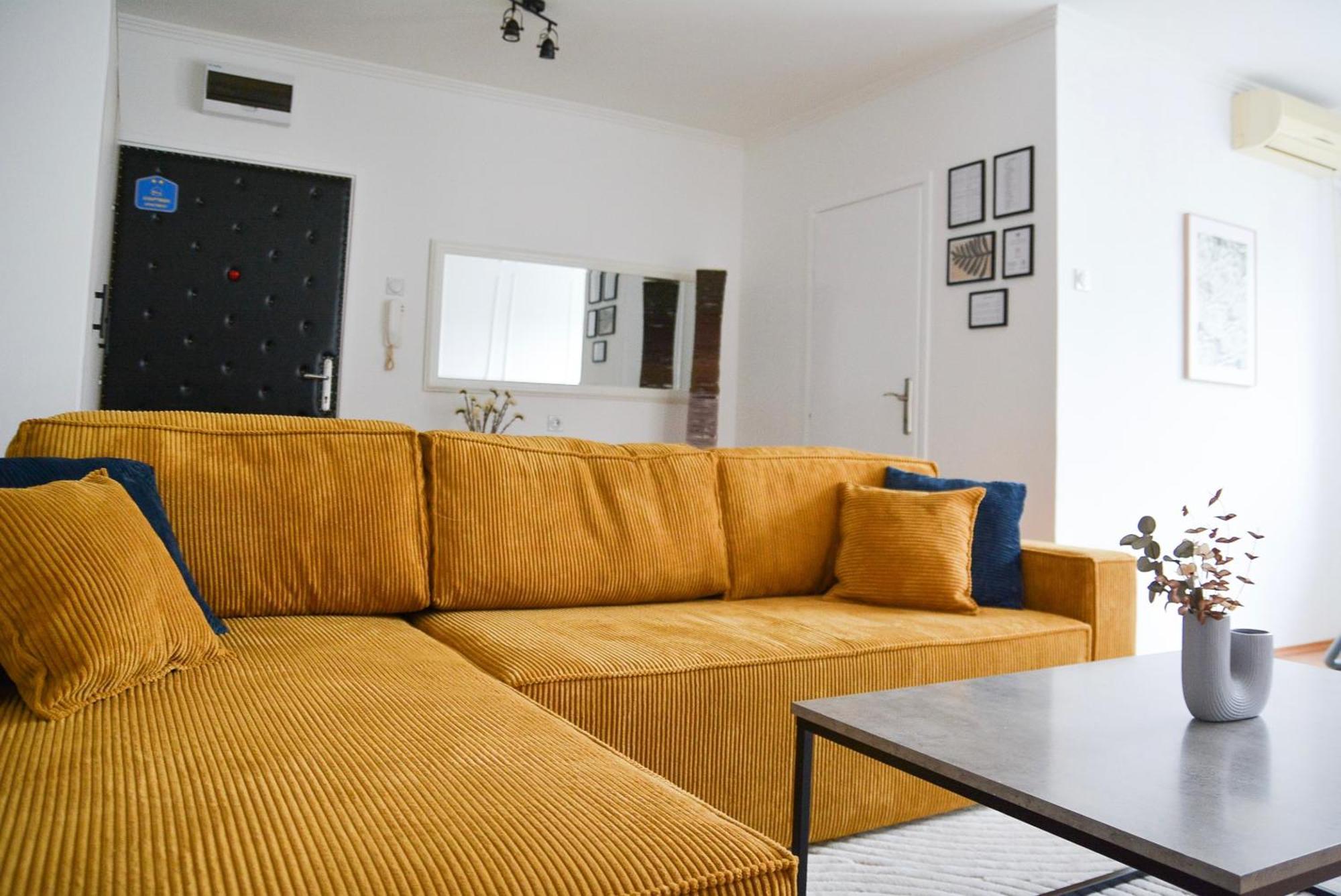 Crown Apartment 4 Σουμπότικα Εξωτερικό φωτογραφία
